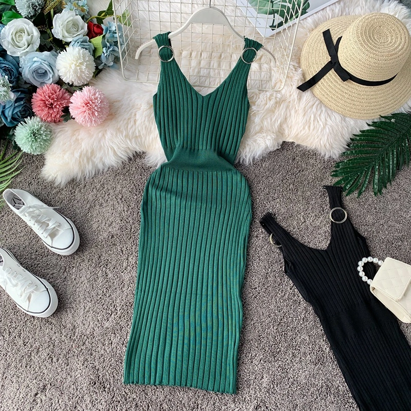 Stretch hip-hugging dress