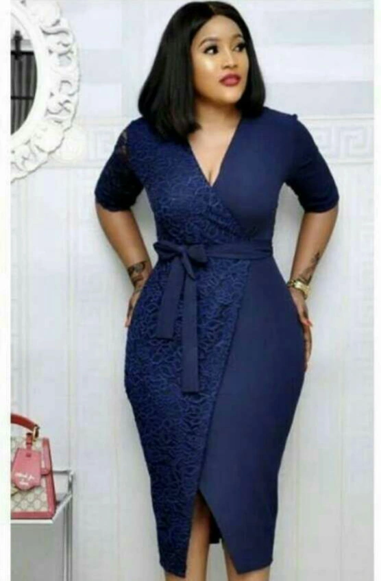 African Ladies Fashion v-Neck Dress
