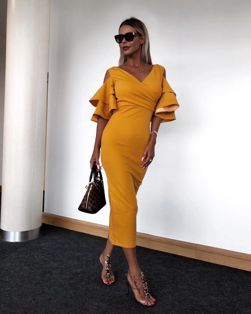 Pack Hip Skirt Deep V Off-Shoulder Ruffle Sleeve Long Skirt