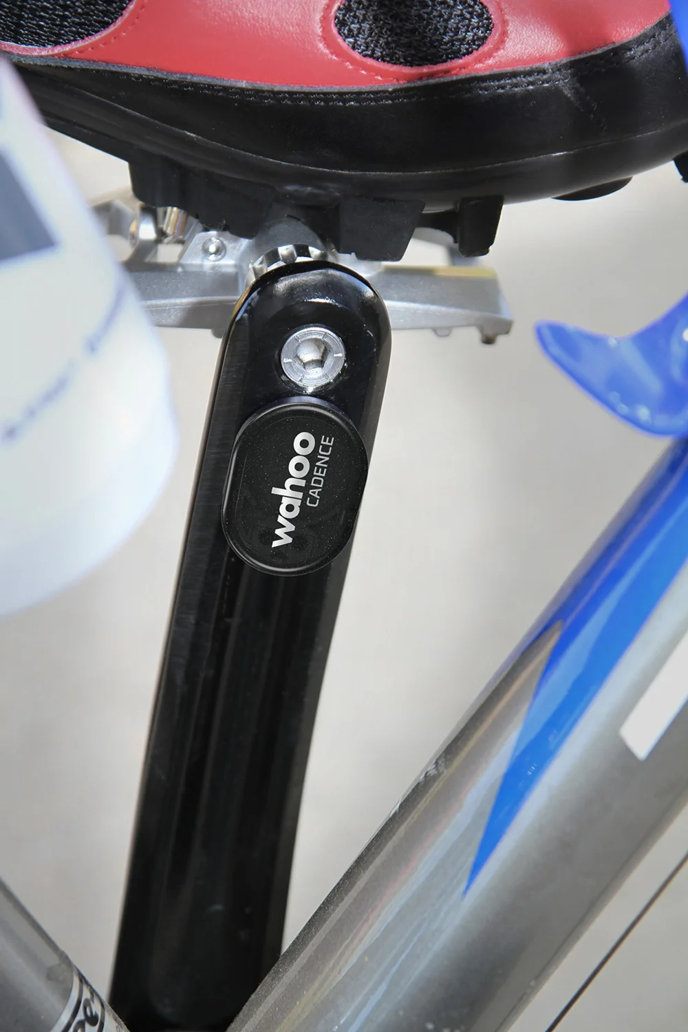 Wahoo RPM Cycling Cadence Sensor for Outdoor, Spin and Stationary Bikes, Blue