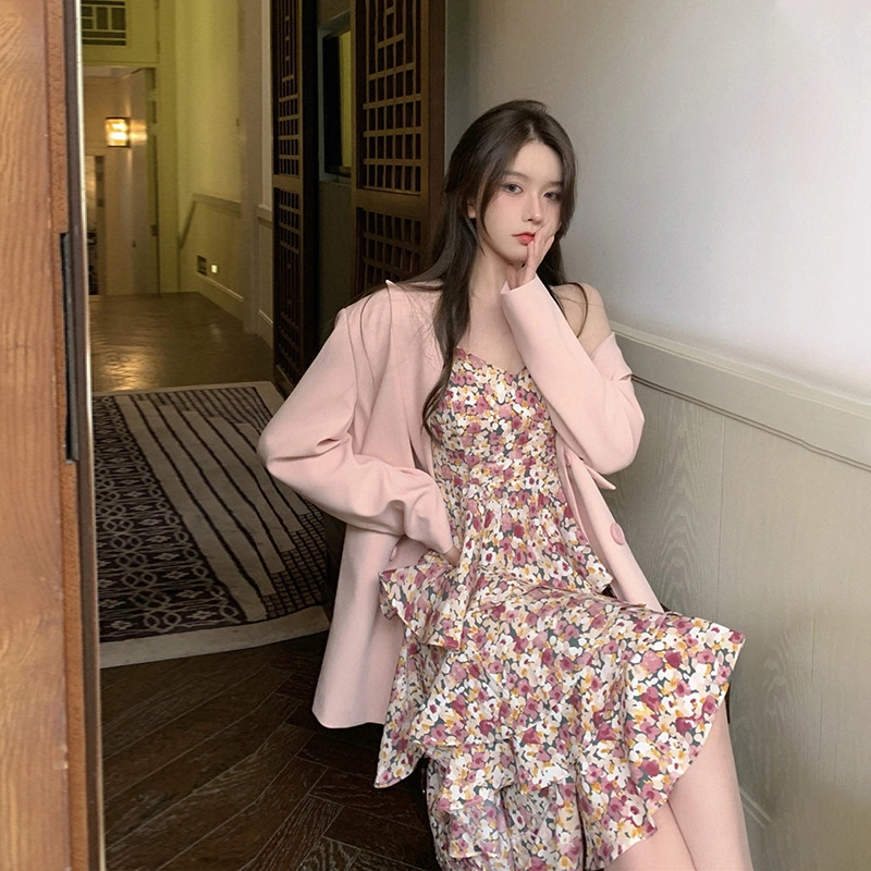 Sling Skirt New Spring And Summer Hong Kong Flavor Sleeveless Layer