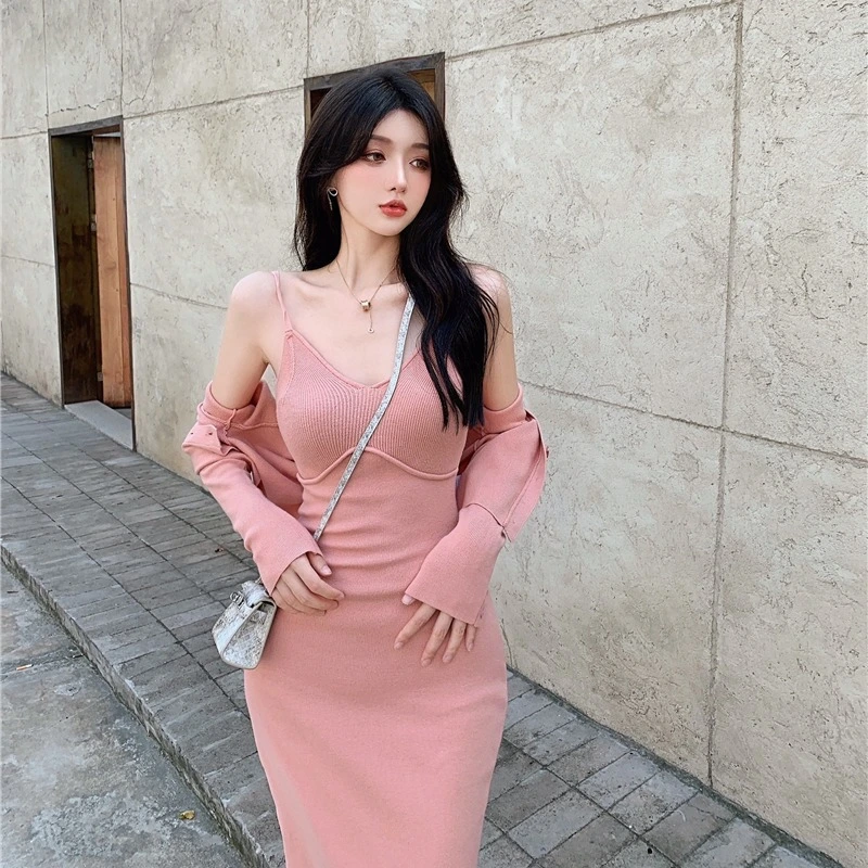Slim Sexy Sling Knitted Dress Two-piece Female Temperament Suit Skirt Bag Hip Long Skirt