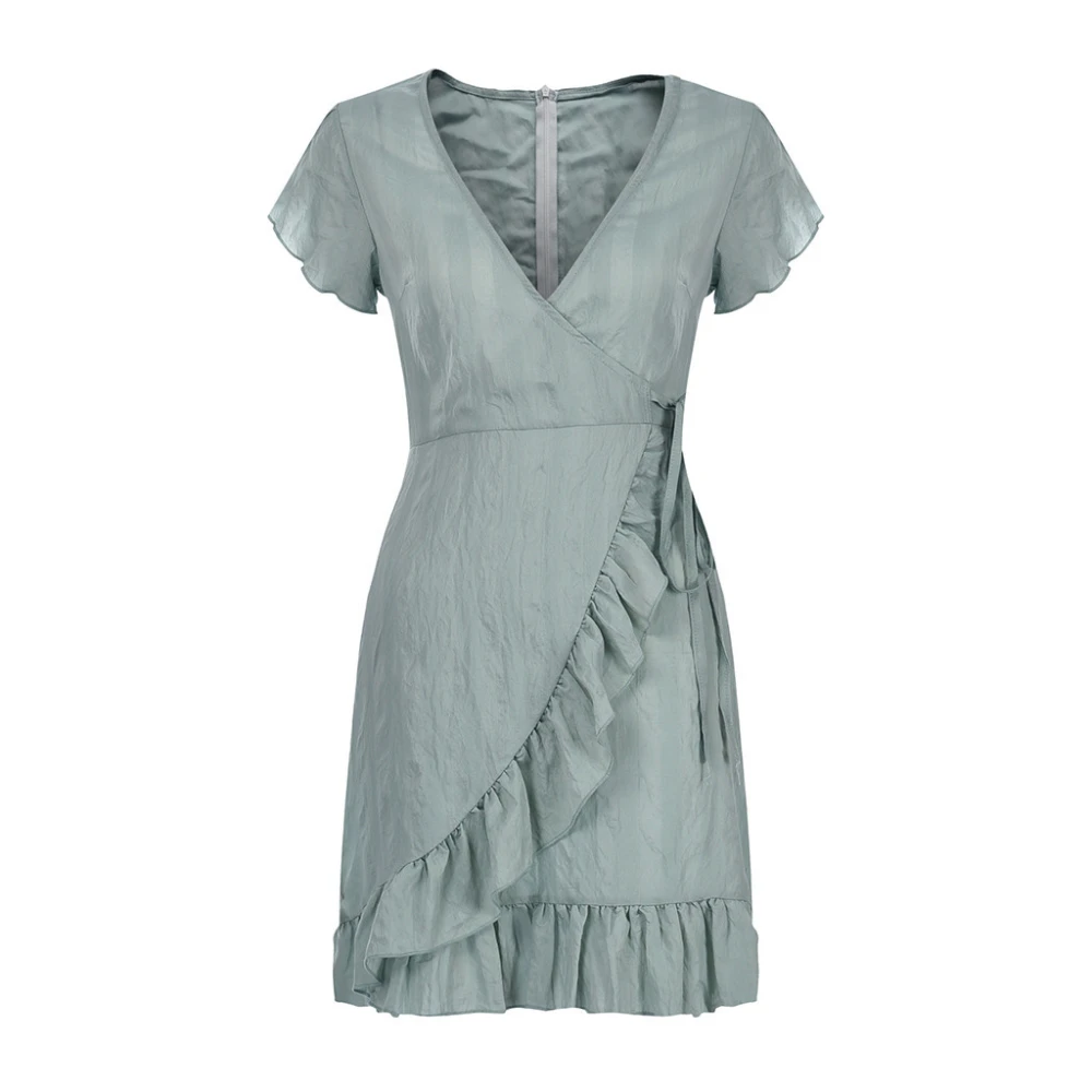 V-neck short sleeve ruffled lace dress