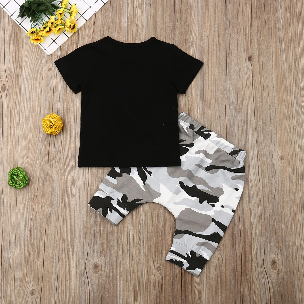 Crown print camouflage two-piece set
