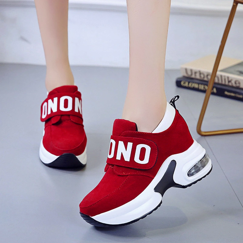 Thick-soled Velcro Increases The Trend Of Single Shoes Among Students