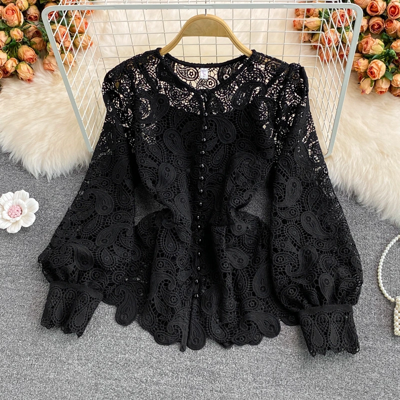 New Retro Style Round Neck Hollow Crochet Lace Shirt