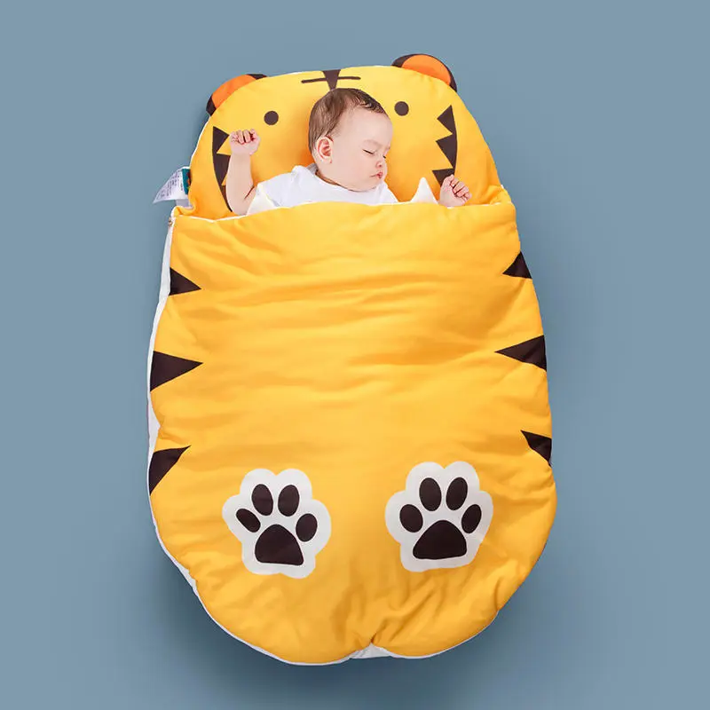 Baby Sleeping Bag Is Anti-kicking And Being Hugged By Newborns
