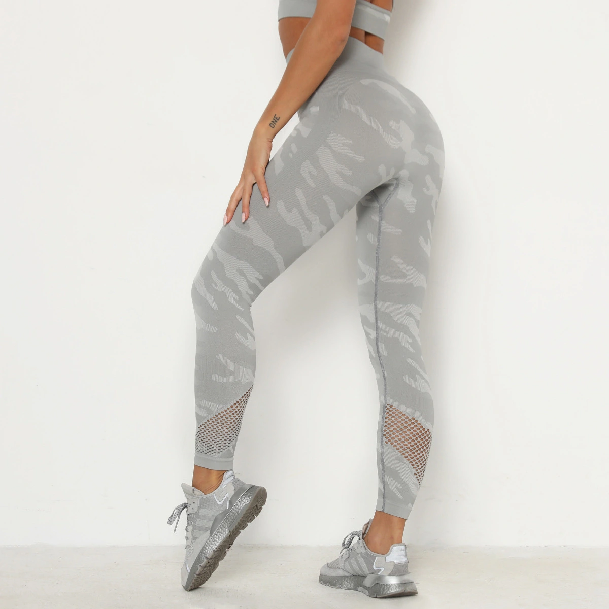 Women's Tight-fitting Ninth Pants Hip-lifting Fitness Running Stretch Yoga Pants