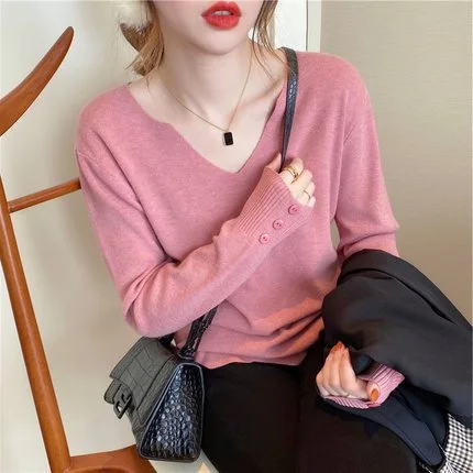 Gentle Wind Autumn New Women's V-neck Sweater