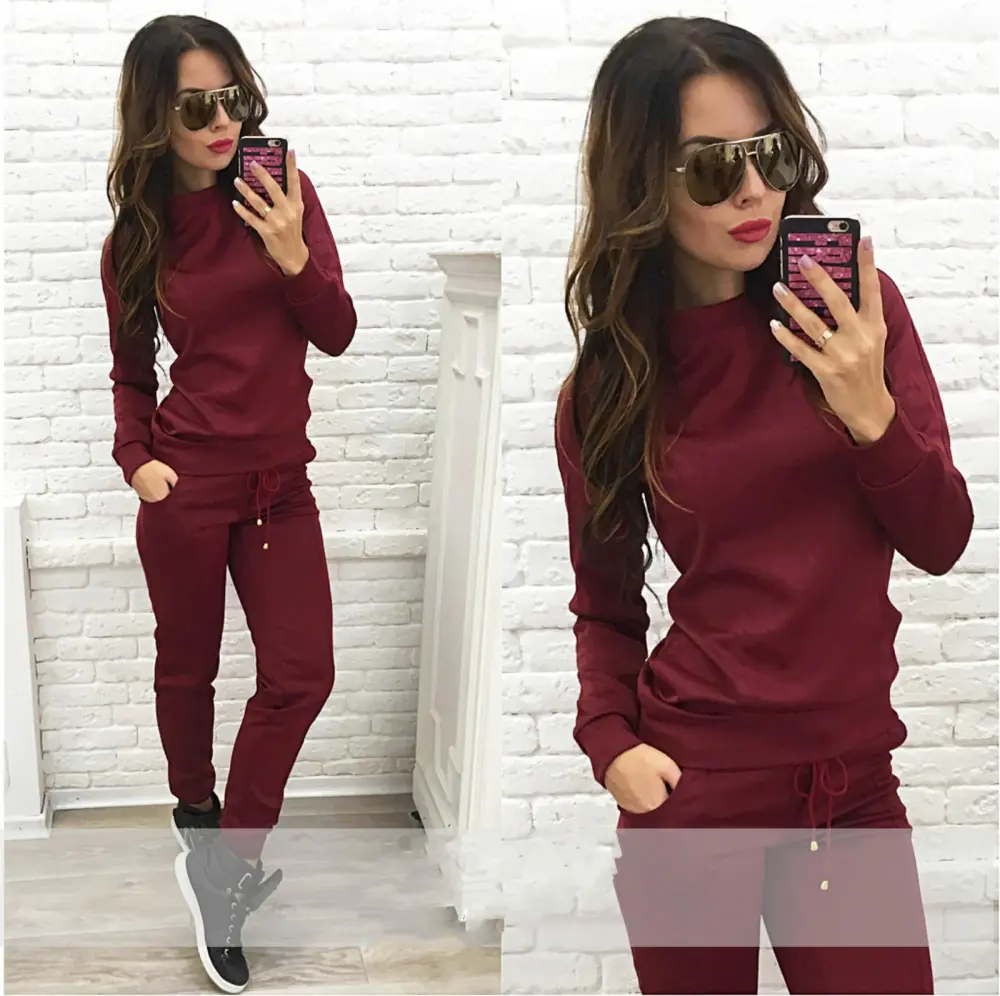 Sportswear sweater suit