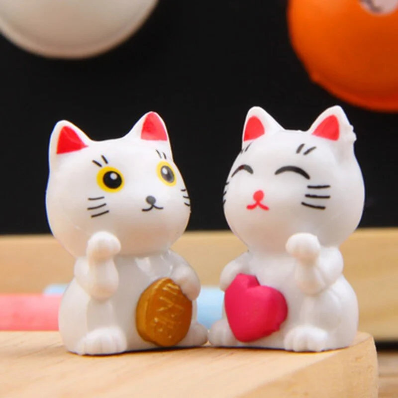 Small Lucky Cat Couple Microscopic Basin