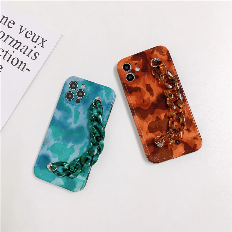 Compatible with Apple, Retro chain amber pattern for iPhone case