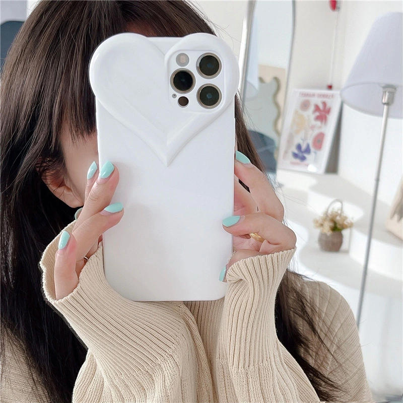 Pure Color Stereo Love Lens Phone Case