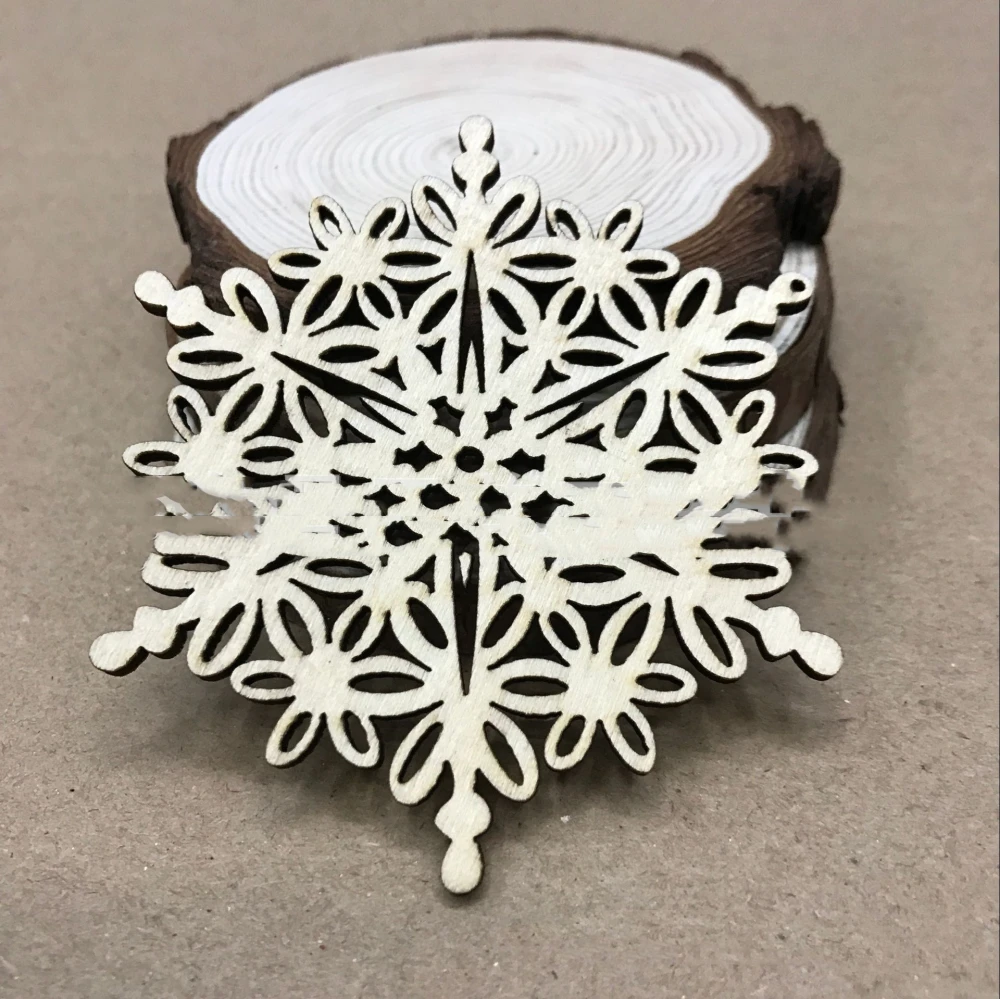 Decorative Wood Chip 80MM Christmas Snowflake