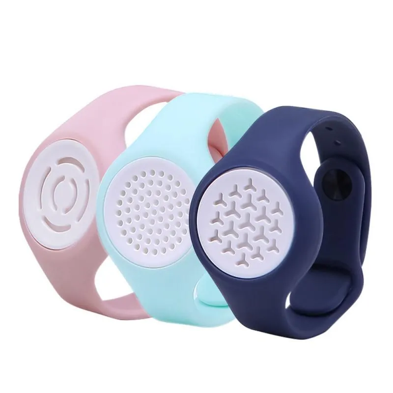 Mosquito repellent bracelet