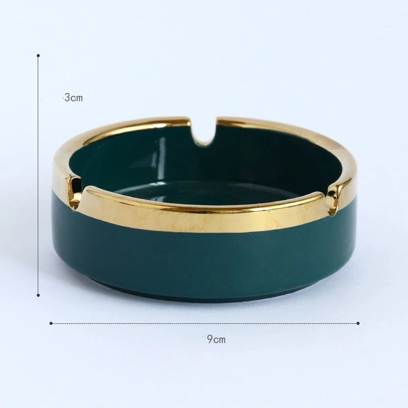 European Light Luxury Ceramic Ashtray With Gold Tracery