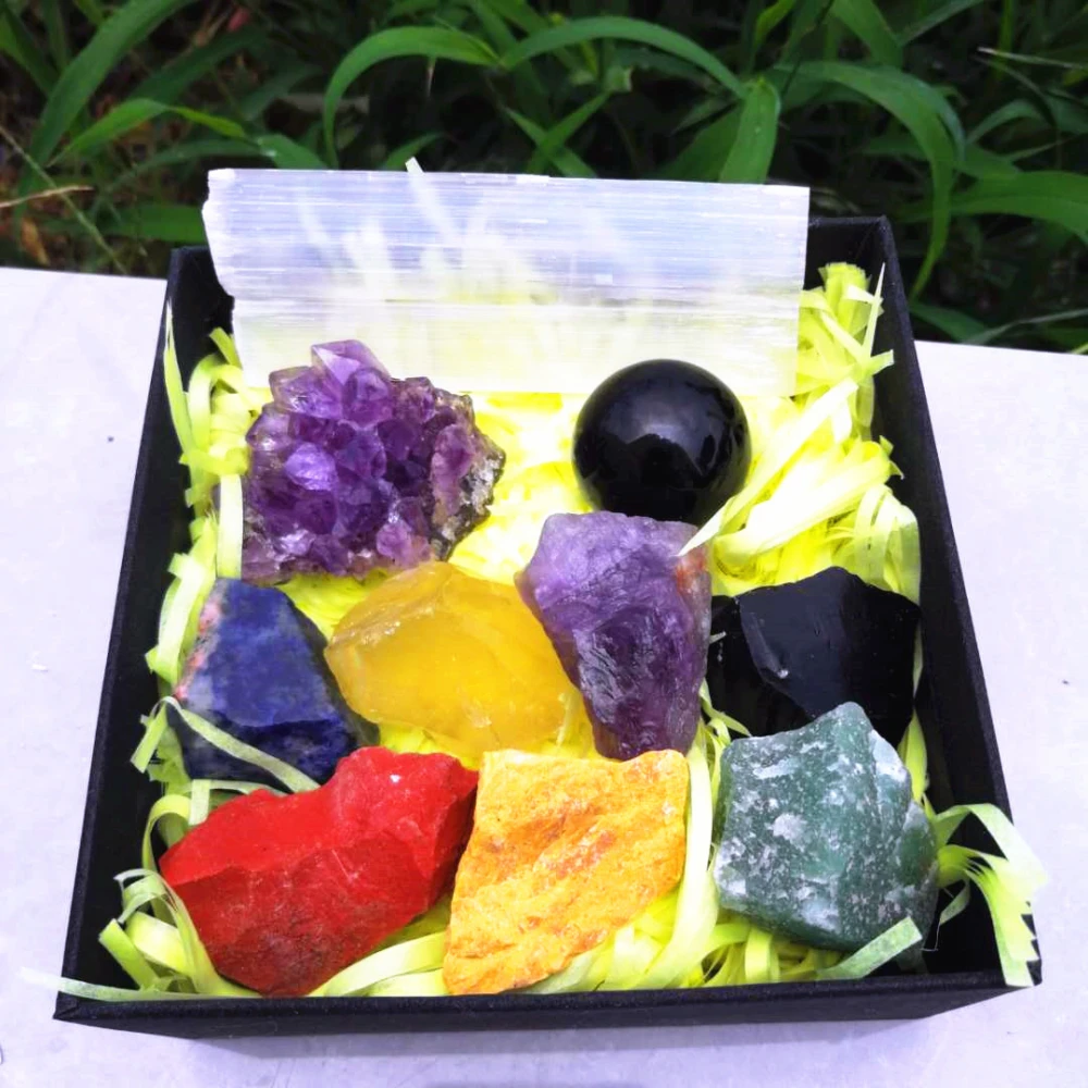 Cross-Border Exclusively For Zinc Hot Selling Natural Crystal Rough Stone Set, Yoga Energy Seven Chakra Stone Gift Box Wholesale