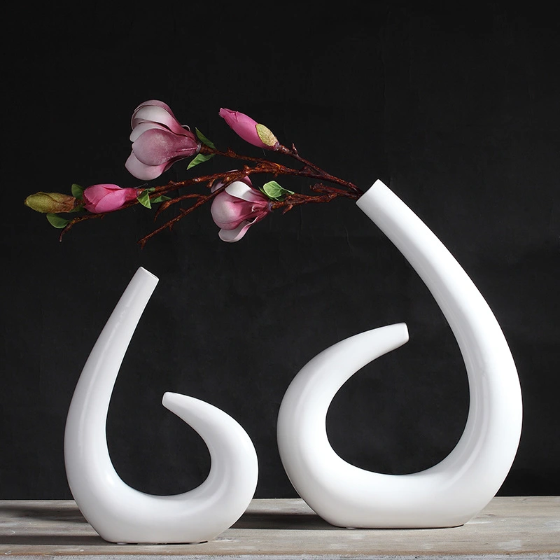 Pieces of Creative White Simple Modern Crafts