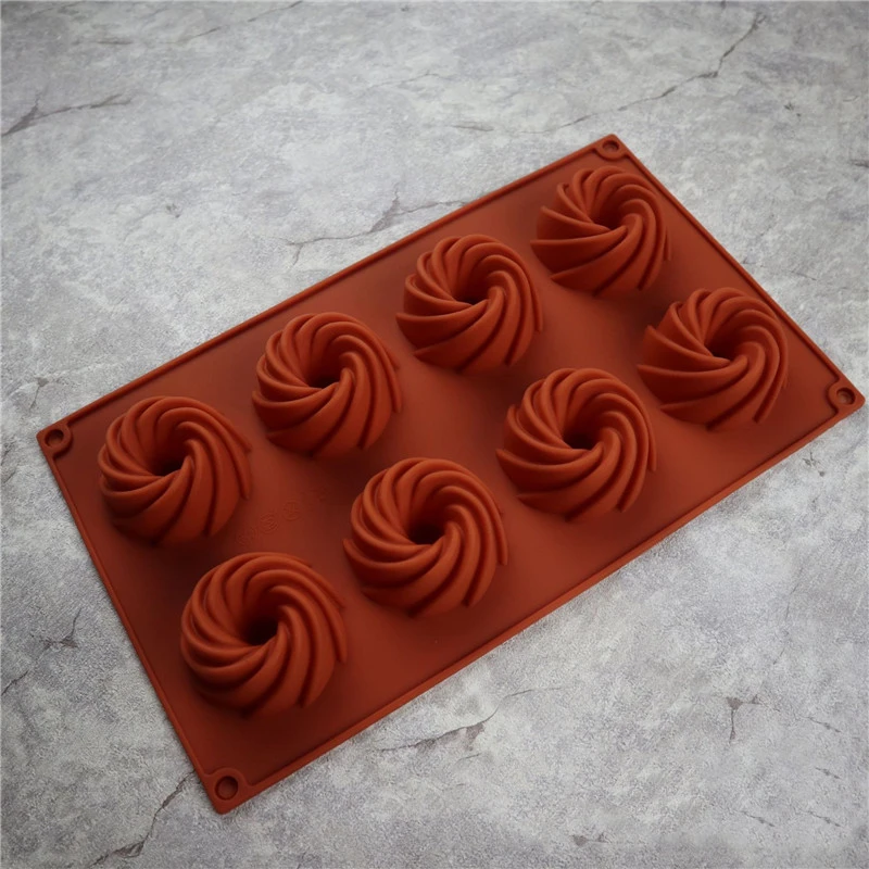 Hollow Swirl Silicone Cake Mold