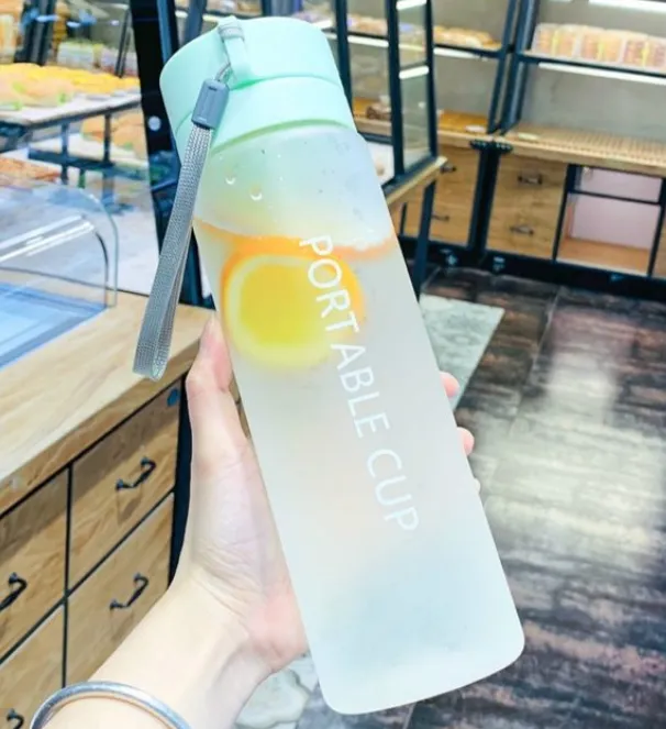 Large Capacity Outdoor Sports Water Bottle Plastic Cup