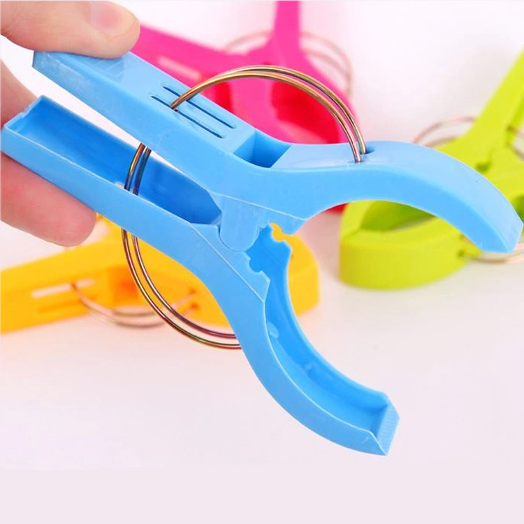 Strong Windproof Plastic Clip Quilt For Clothes