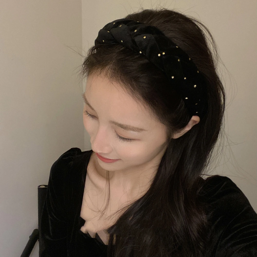 Fashion Retro Polka Dot Velvet Twist Headband