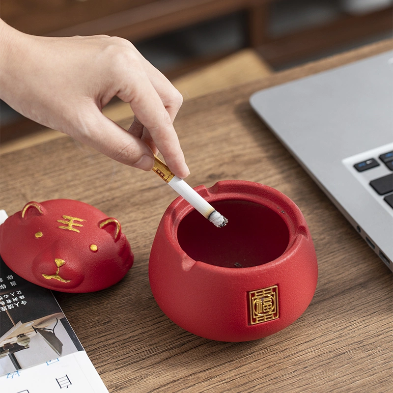 Cute Lucky Cat Ashtray Decoration Ornaments Home
