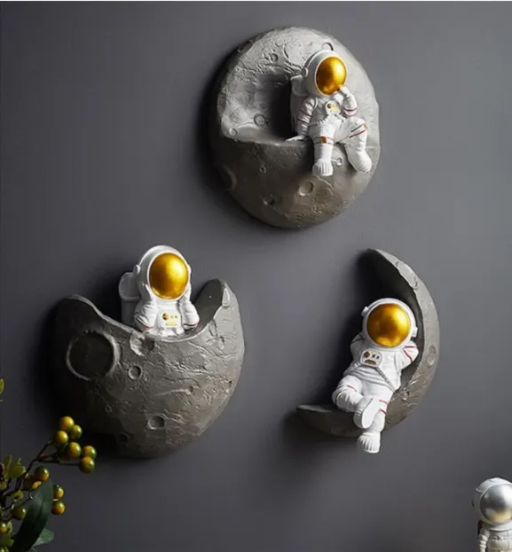 Nordic creative astronaut wall hanging