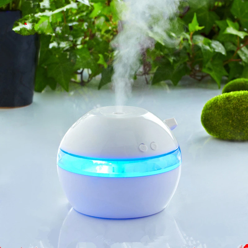 Small usb atomizing humidifier