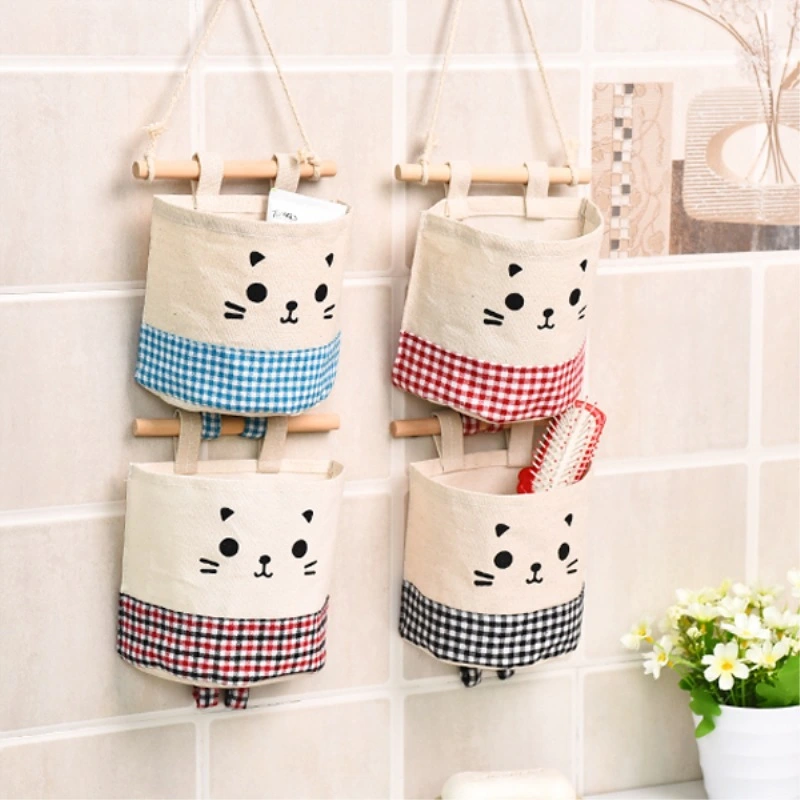 Cloth hanging storage bag