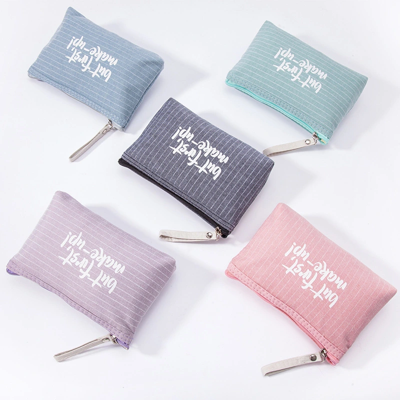 Portable English alphabet women's zipper cosmetic bag