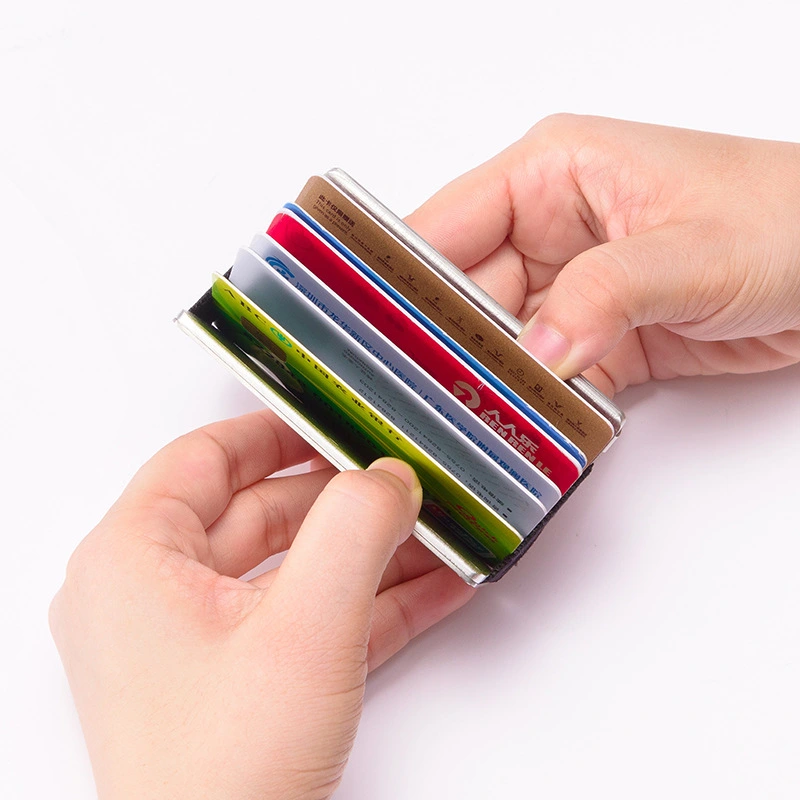 Male ultra-thin aluminum alloy credit card