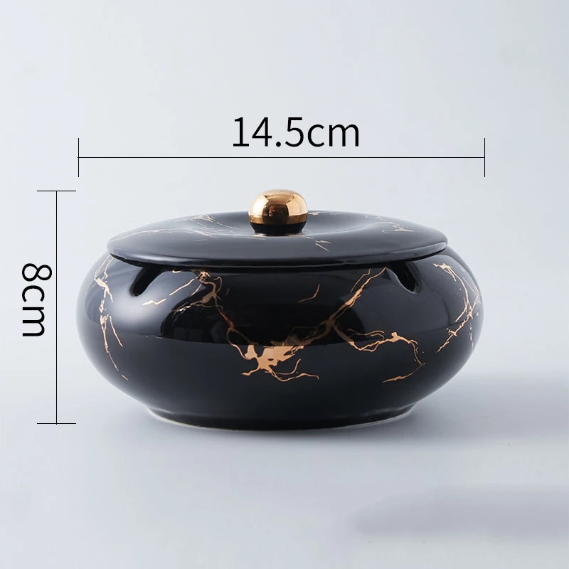 Fashionable Ceramic Large Ashtray With Lid