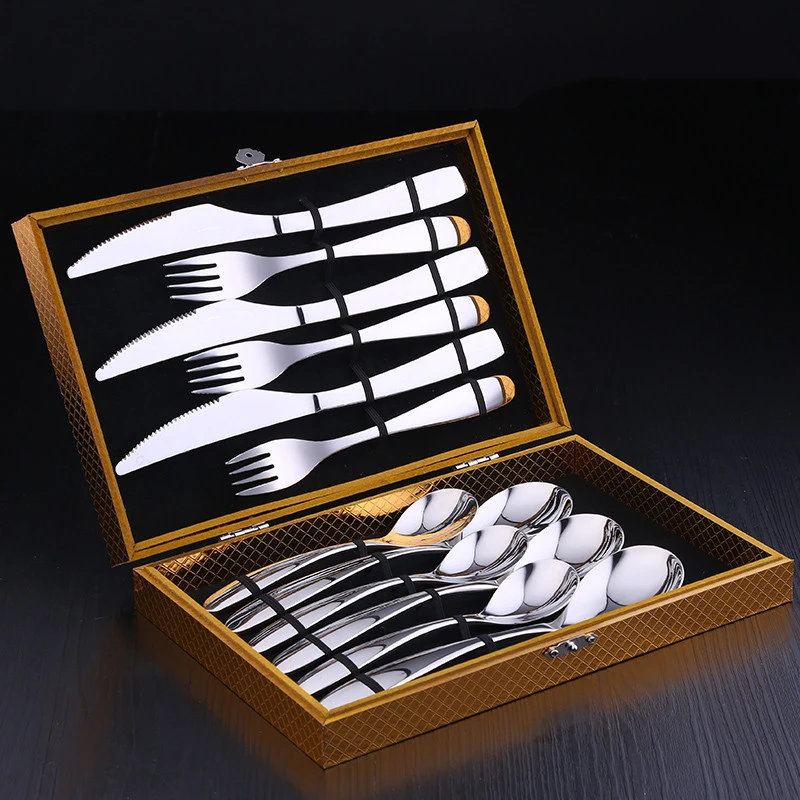 Steak knife and fork plate set