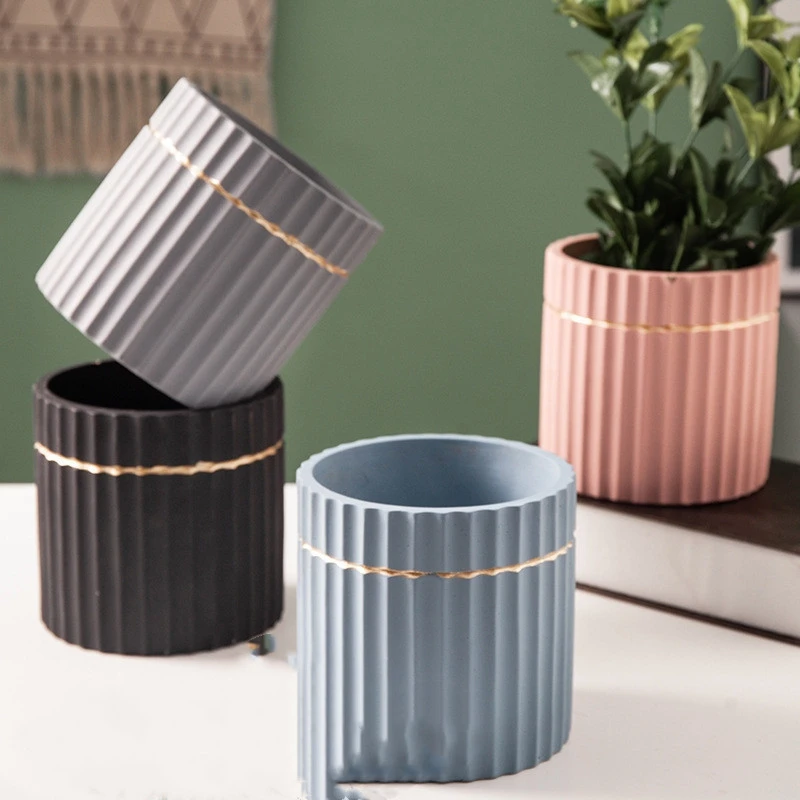 Straight cylindrical stripe flower pot