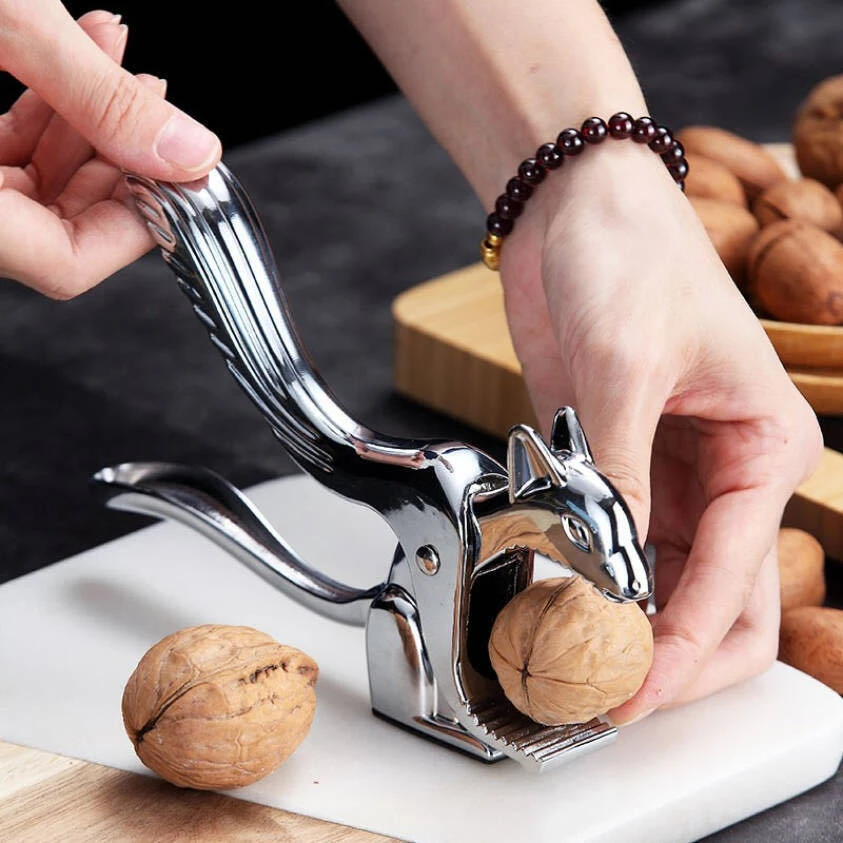 Squirrel Shape Multi Purpose Nut Clamp Walnut Tool Peeler