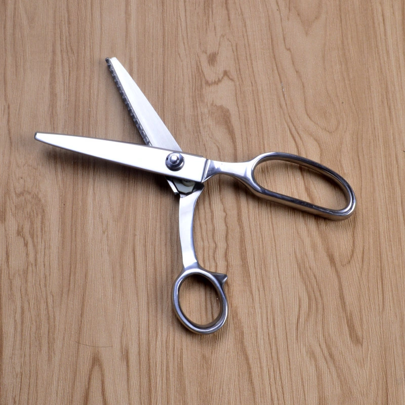 Stainless steel serrated scissors