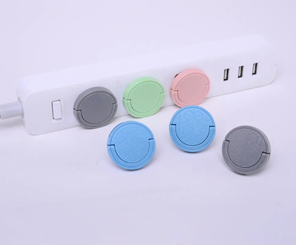 Outlet protector for children