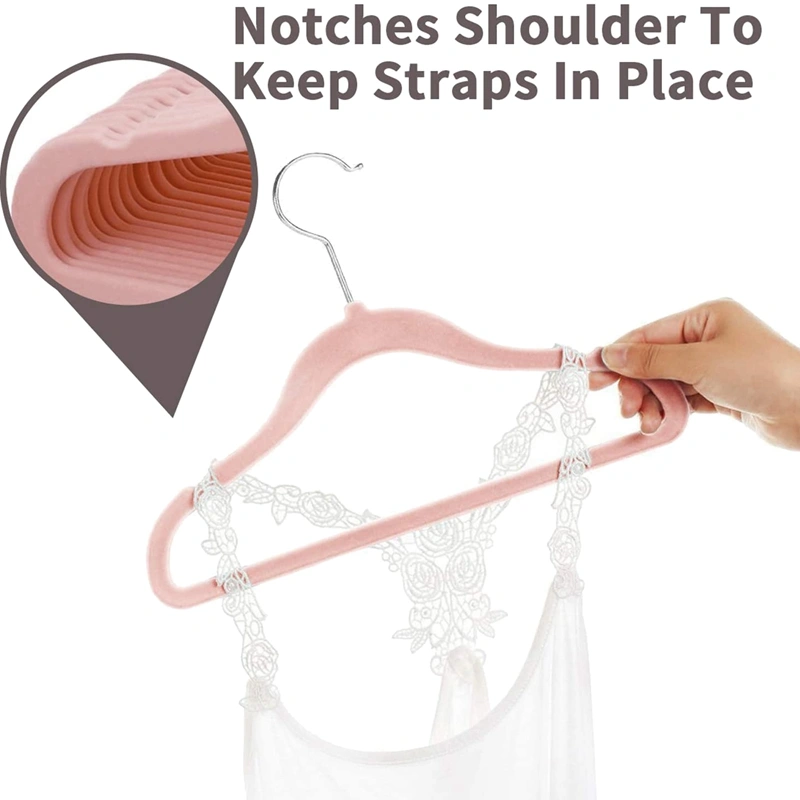 Men's flocked coat hanger is non slip