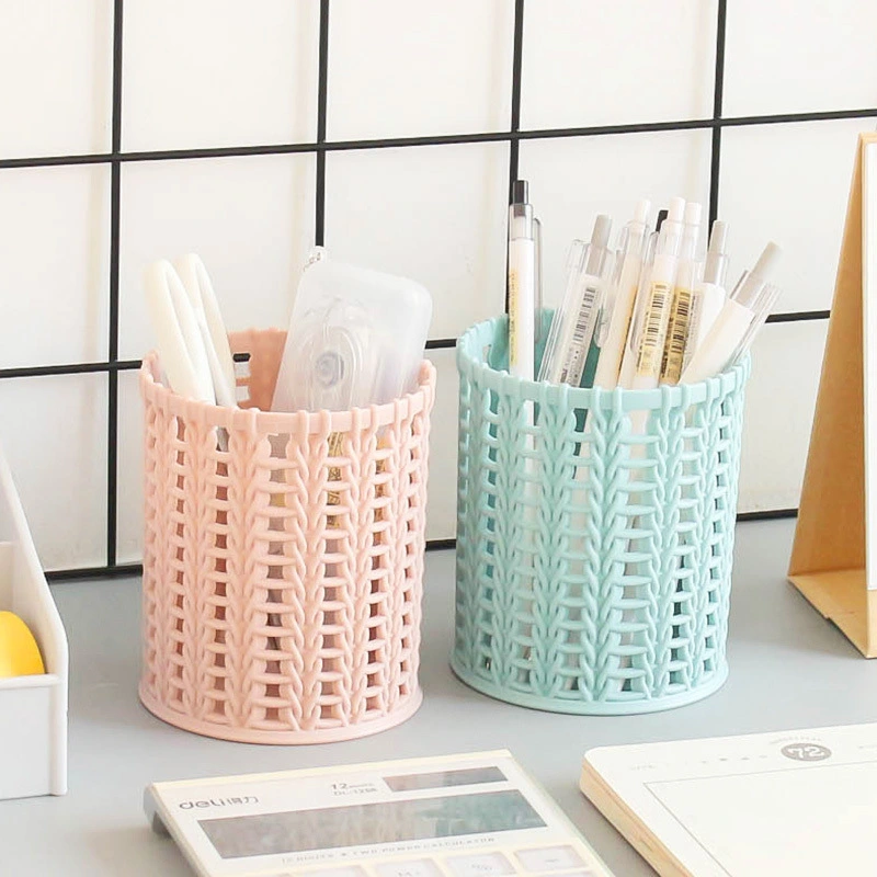 Stationery hollow small pen holder