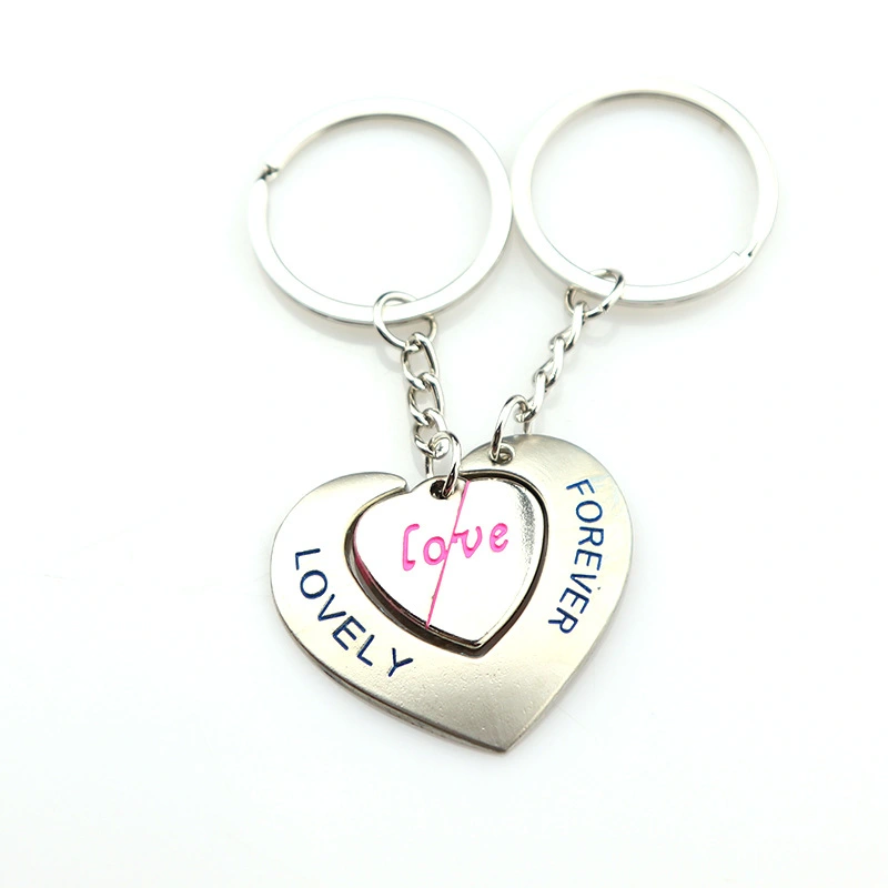 Heart-to-heart Connected Couple Keychain Pendant Personalized Heart-shaped Gift Gift