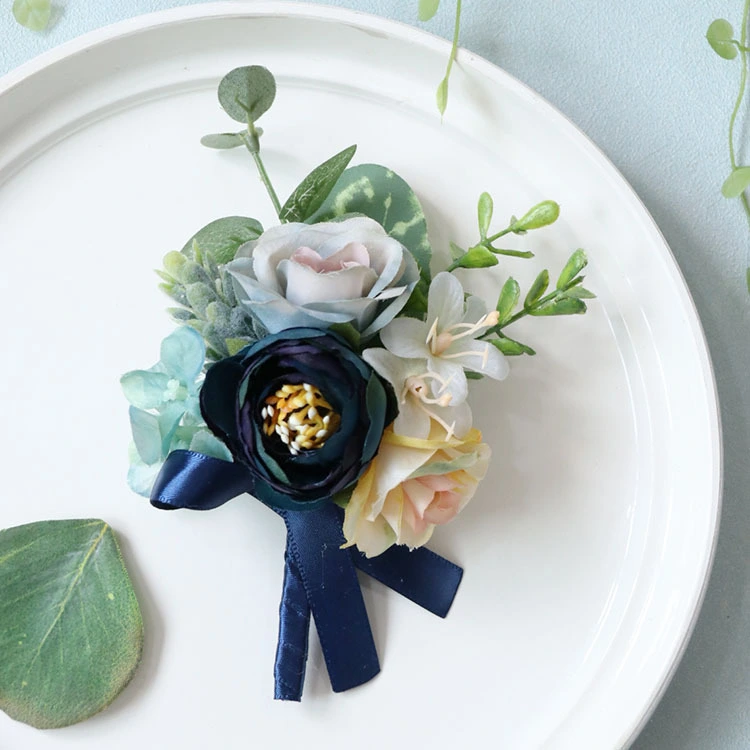 Simulation Corsage For Guests At The Opening Ceremony