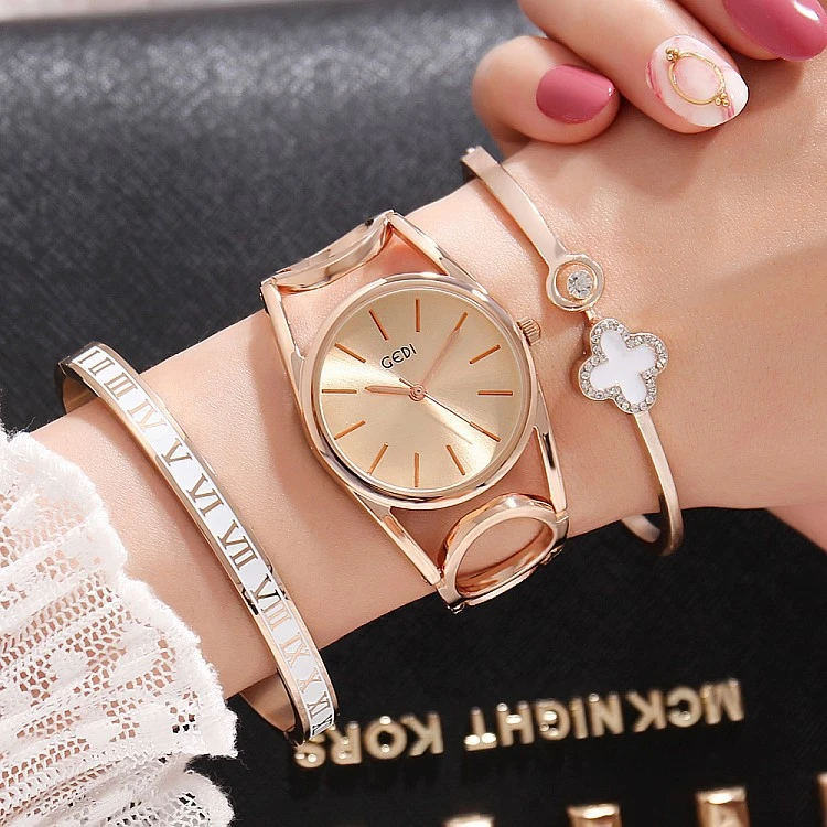 watchNew Style Ladies Watch Three-Piece Fashion Ladies Watch Trendy Ladies Bracelet Set Round Hollow Watch