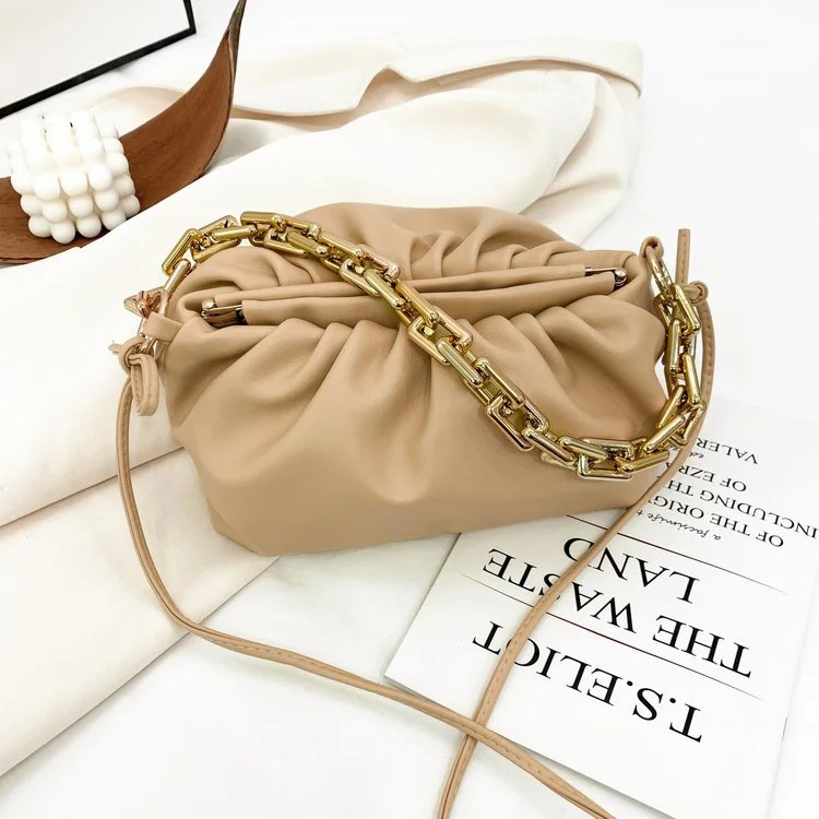 Korean Version Of Plush Folds Fashion Chain Cloud Handbag