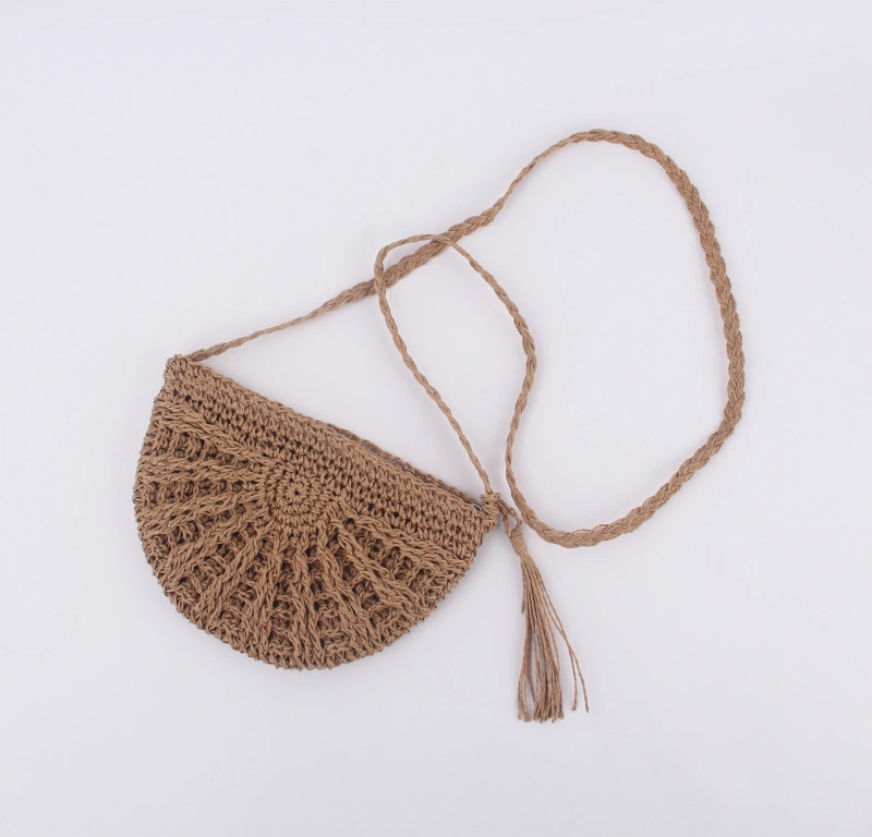 Simple Semi-circular Tassel Women's Straddle Straw Bag Hand-made Single Shoulder Woven Bag Beach Bag