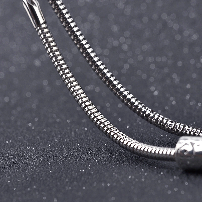 Family Clavicle Chain