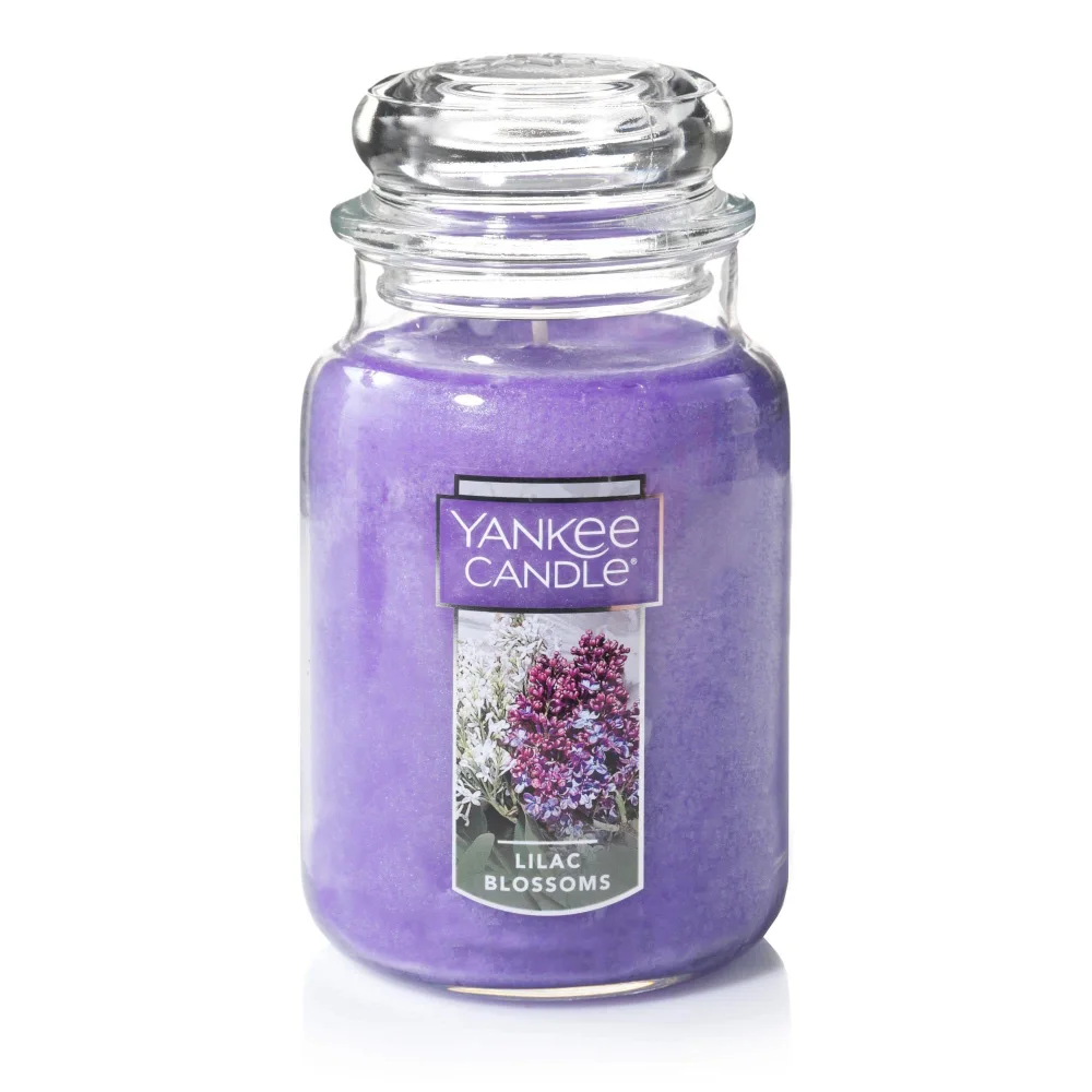 Yankee Candle Lilac Blossoms Scented, Classic 22oz Large Jar Single Wick Candle, Over 110 Hours of Burn Time, Perfect for Gifting, Gatherings and Seasonal Decorations