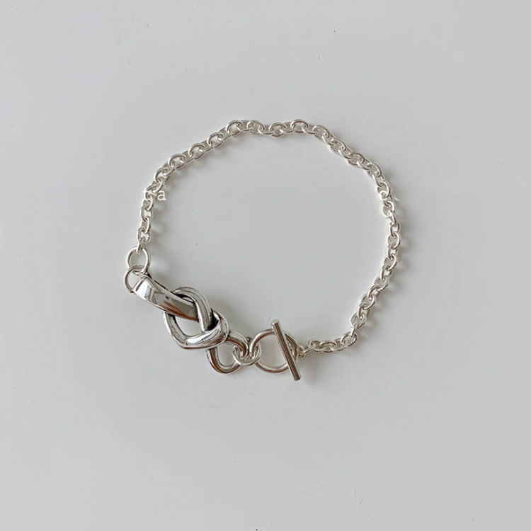 Knotted Bowknot Round Portrait Pin Bracelet