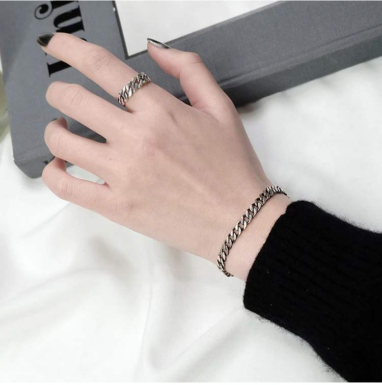 Silver Wide Chain Twist Bracelet