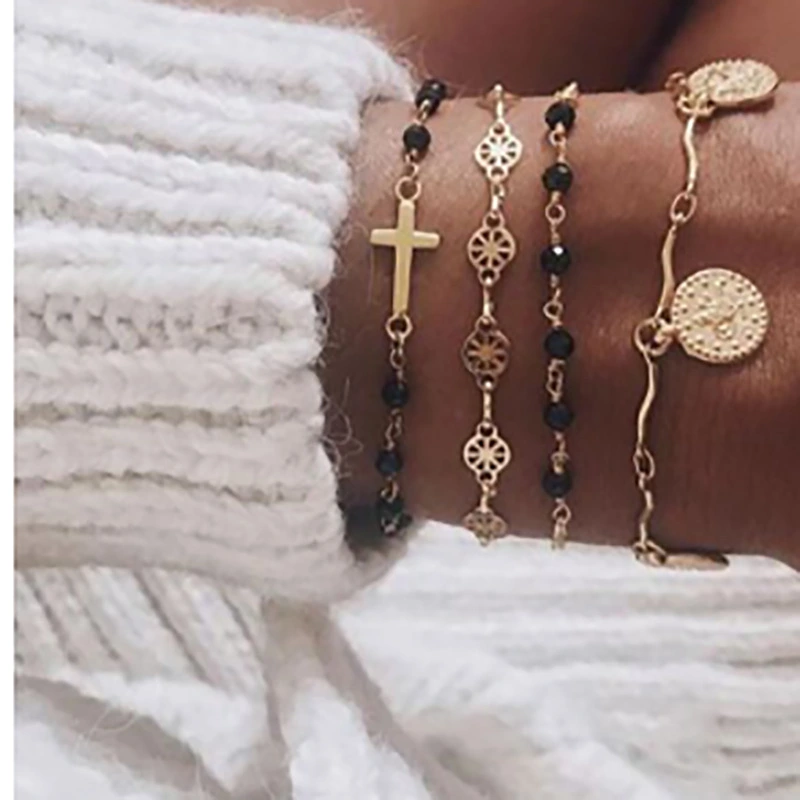 Four-piece alloy cross bracelet